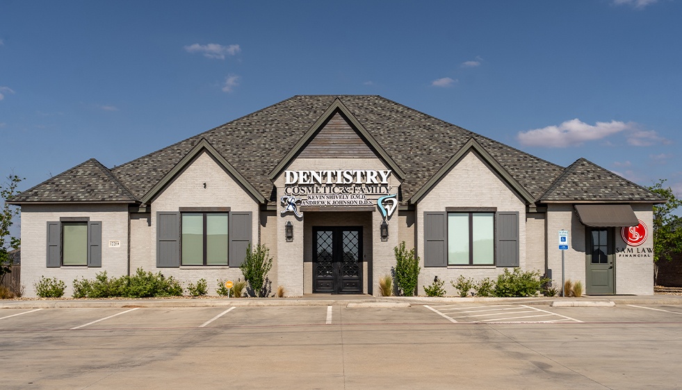 Outside view of Lubbock Texas dental office